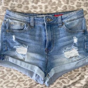 Celebrity pink shorts, size 7/28. Worn about two times. Condition is like new!!